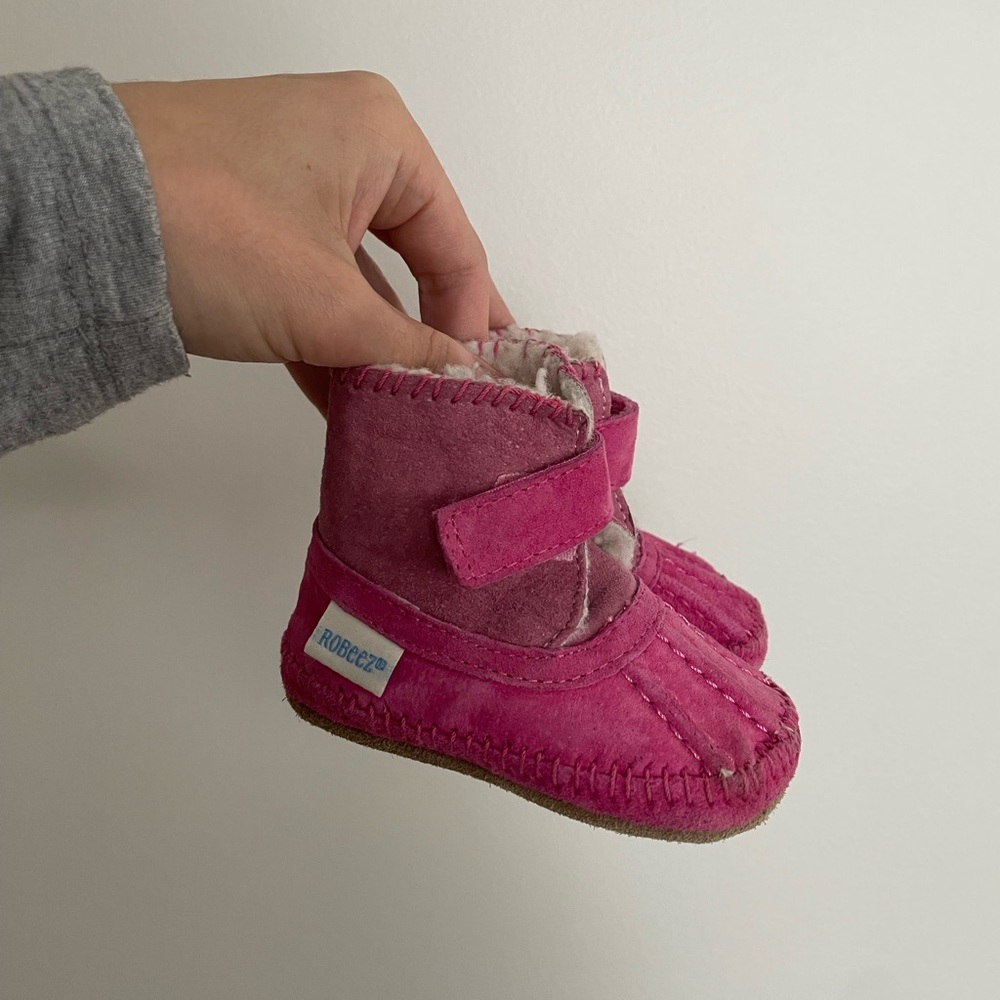 Robeez pink suede baby boots
